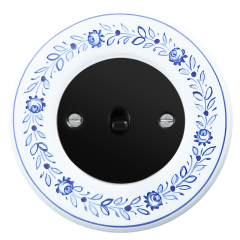keramika, slovácký vzor - vypínač s černým krytem a černou páčkou